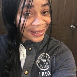 Meet your Posher, Latanya