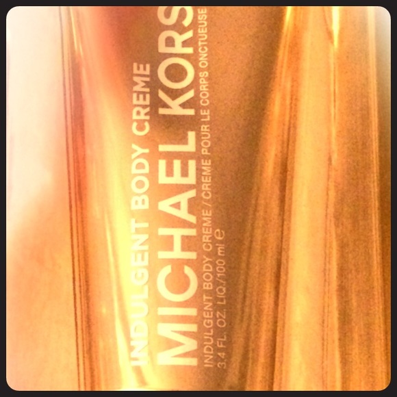 Michael Kors body cream