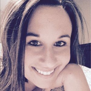 Meet your Posher, Tara