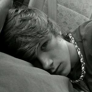 Meet your Posher, Devon