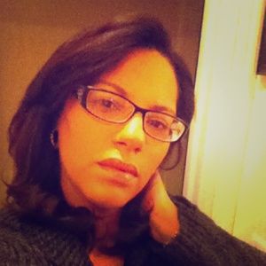 Meet your Posher, Carmen