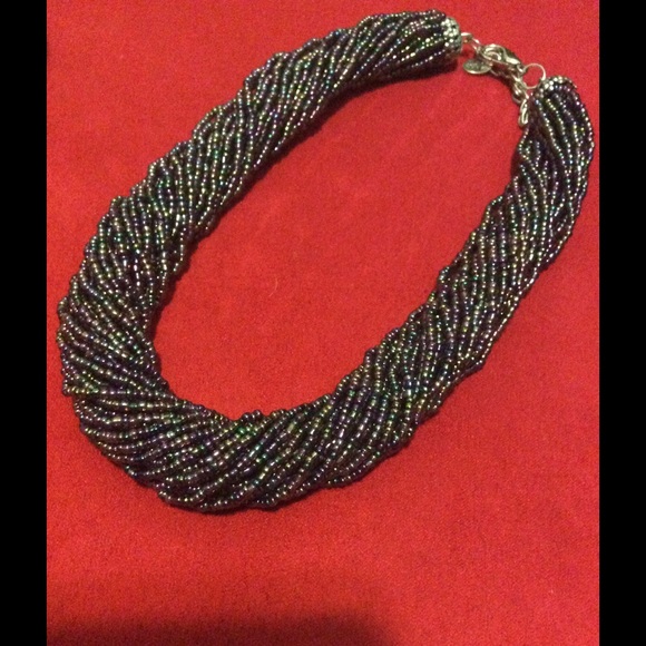 Fabulous multi Borealis type Color twist necklace - Picture 2 of 2