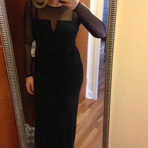 Stunning, Ralph Lauren sleek black gown. NWT!