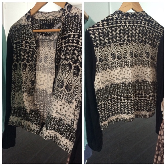 Nordstrom Juniors (BCNU) jacket w/ graphic print - Picture 2 of 4