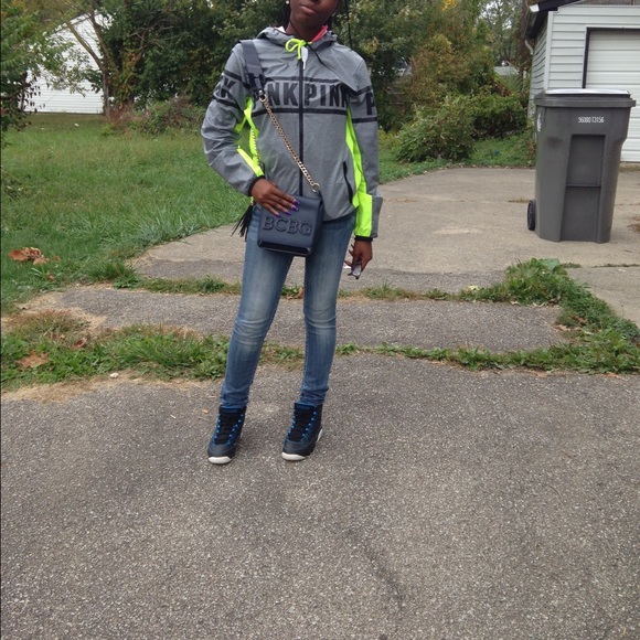 PINK Anorak 🎀 - Picture 2 of 4