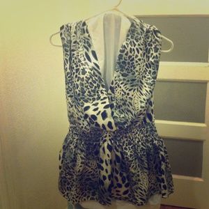 Beautiful animal print top.