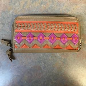 FLASH SALE!! Jessica Simpson wallet