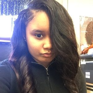 Meet your Posher, Theresa