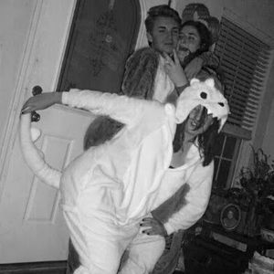 Meet your Posher, Seth