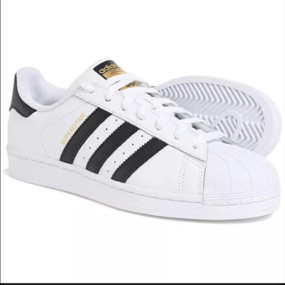 Women's adidas Superstar Casual Shoes size 7