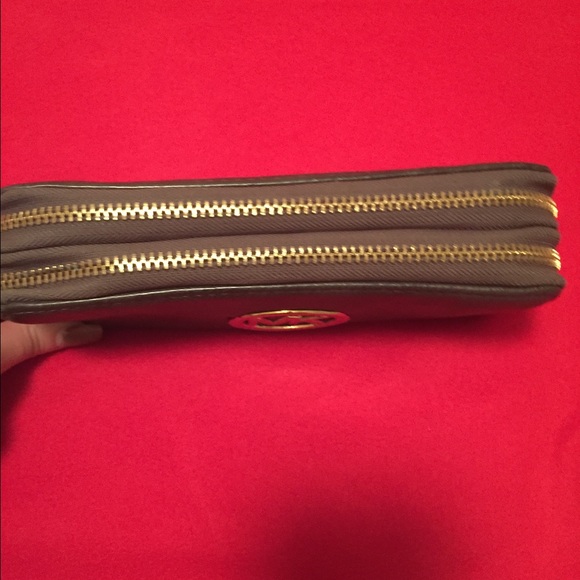 MK wallet - Picture 2 of 3