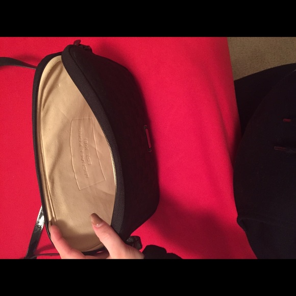 MK iPad side bag - Picture 2 of 2