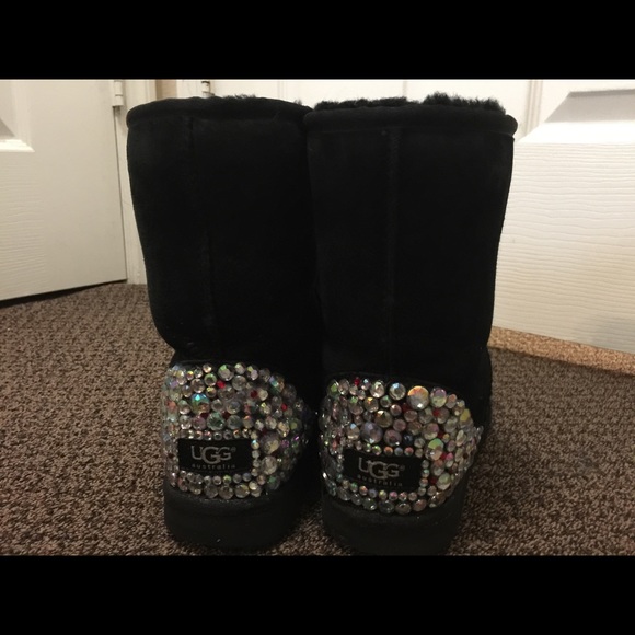 CUSTOM BLING UGG SALE 💙💚💛💜❤️ - Picture 2 of 2