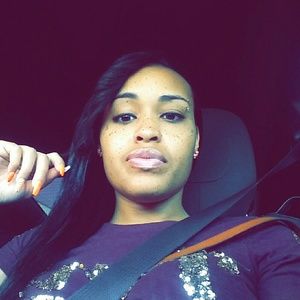 Meet your Posher, Renae