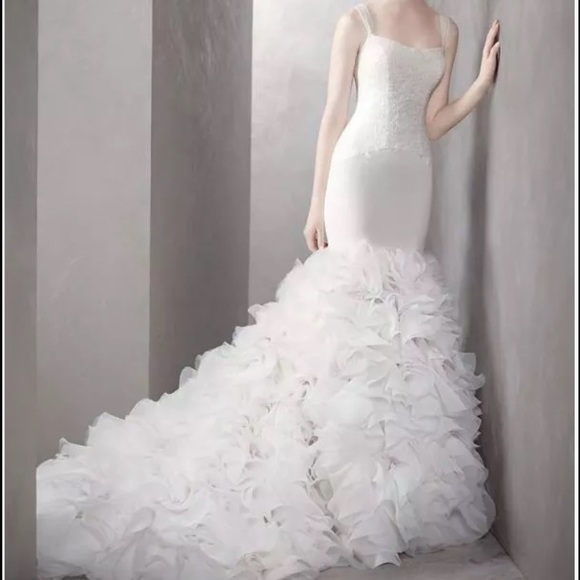 Mermaid Vera Wang wedding gown