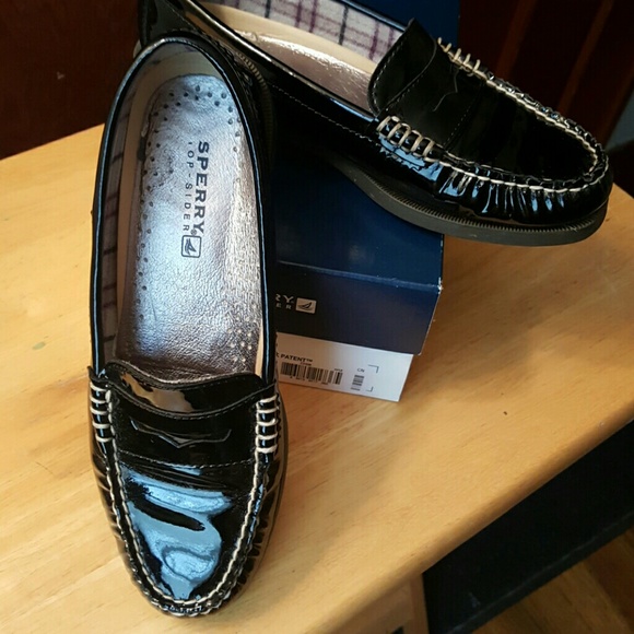 On sale! Like new Sperry Top-sider loafers/flats
