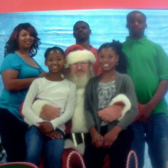 Meet your Posher, Tiffany - Picture 1 of 2