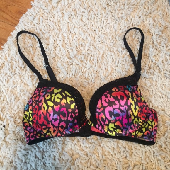 VS push-up bra
