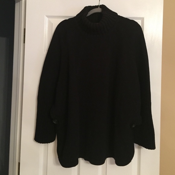 525 poncho sweater