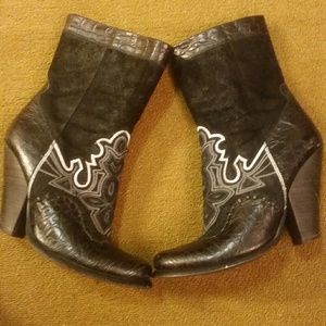 Ankle cowboy boots