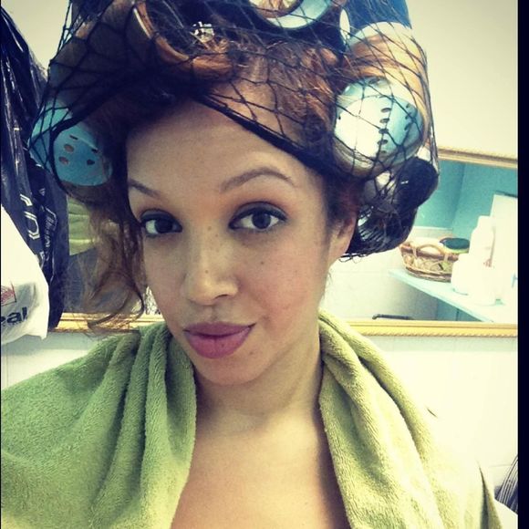 Meet your Posher, Jessica - Picture 1 of 1