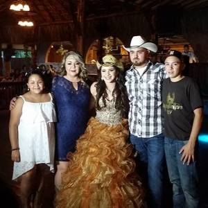 Meet your Posher, Ernesto