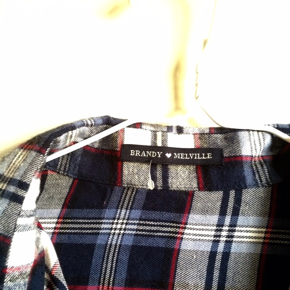 Bundled! Brandy Melville Wylie Flannel - Picture 2 of 2