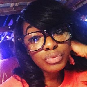 Meet your Posher, Sasha