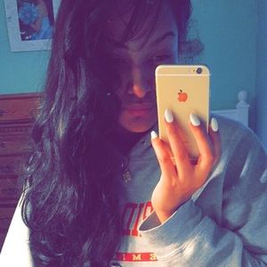 Meet your Posher, Vanessa