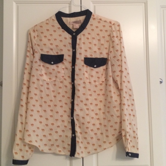 Forever 21 Tops - 🐫Forever 21 camel print button down🐫