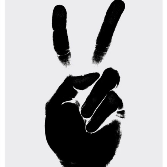 Meet your Posher, Katie - Picture 2 of 2