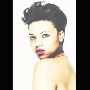 Meet your Posher, Jenny