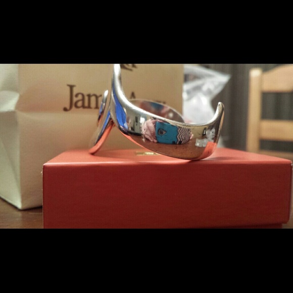 Sold - Picture 4 of 4