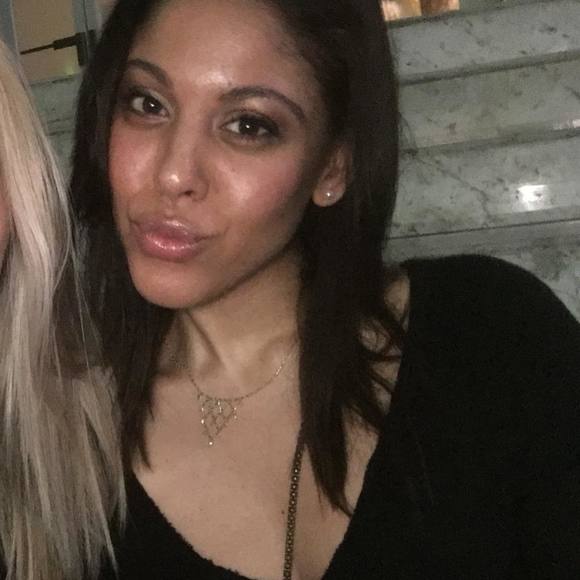 Meet your Posher, Jain