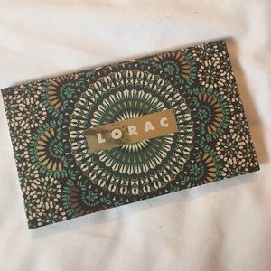 $12 Lorac Resort Palette Eyeshadow Blush Bronzer