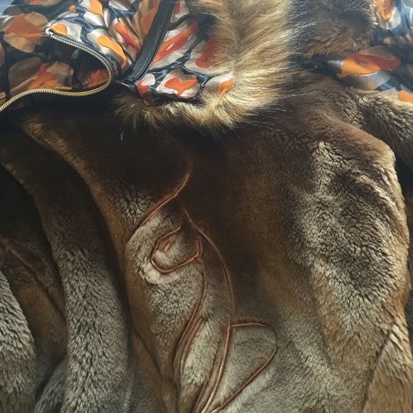 Sold - Picture 3 of 4