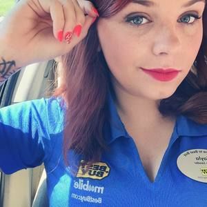 Meet your Posher, Josalyne