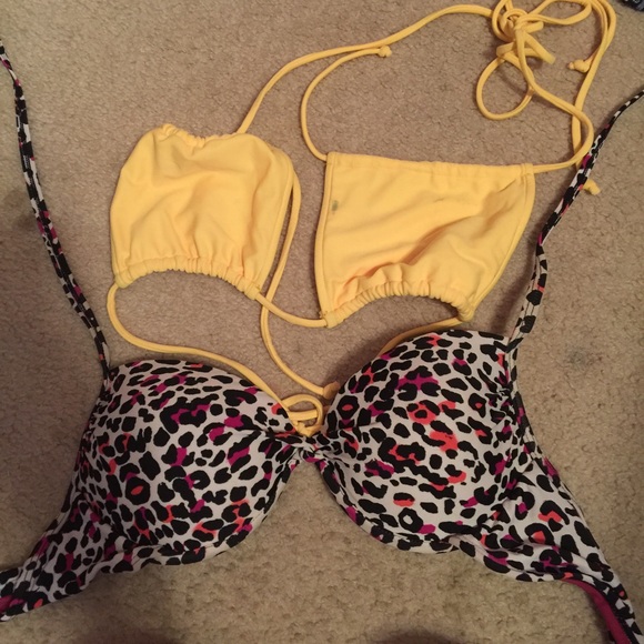 Bikini tops - Picture 1 of 1