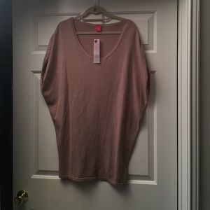 Sleeveless light weight sweater