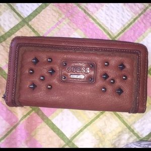 Guess  wallet
