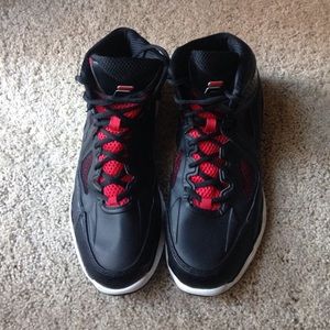 FILA women's basketball shoes