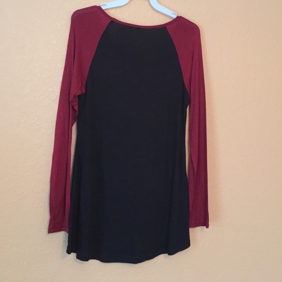 LAST 1..🆕Golden Printed Deer Raglan Top/Tunic - Picture 3 of 3