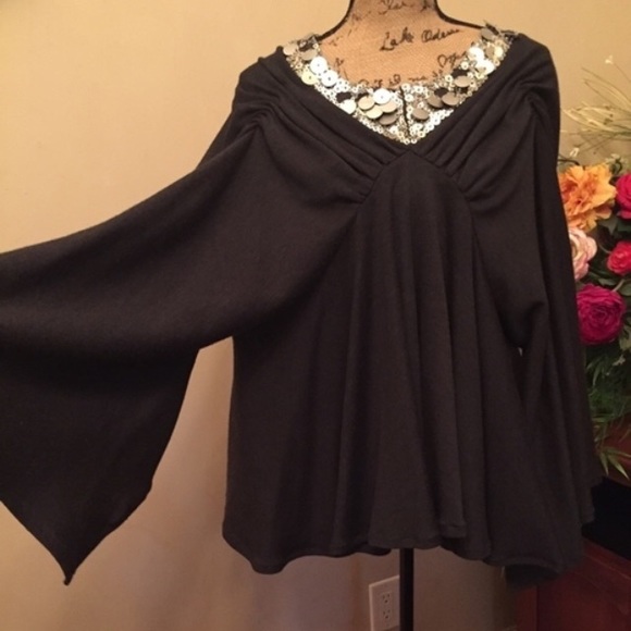 Charcoal top - Picture 3 of 3