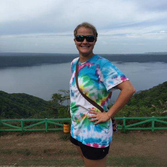 Meet your Posher, Kimberly - Picture 1 of 1