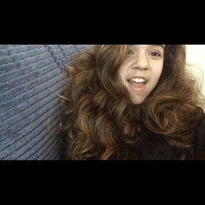 Meet your Posher, Carley