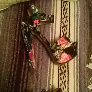Sexy floral heels