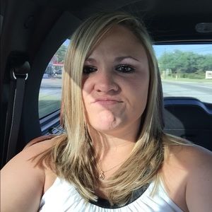 Meet your Posher, Tory