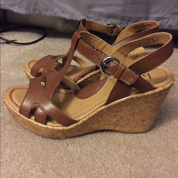 Brown BOC dress/casual wedges