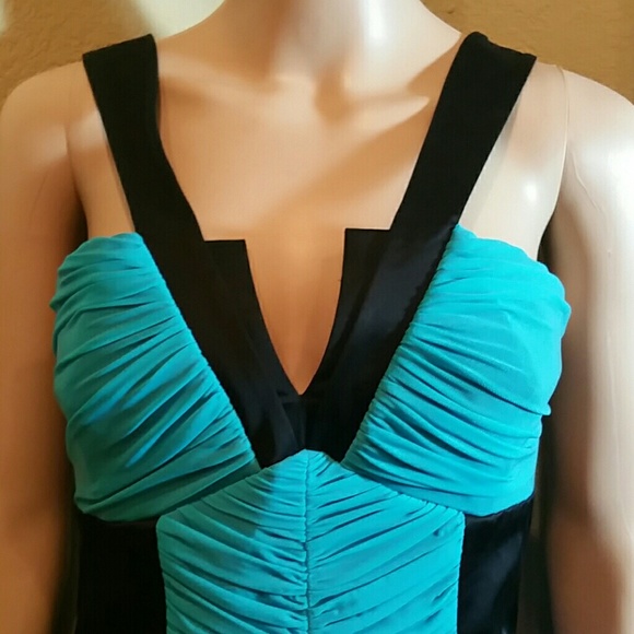 Bebe dress - Picture 2 of 4