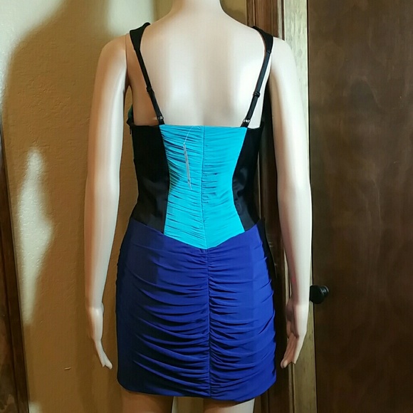 Bebe dress - Picture 3 of 4